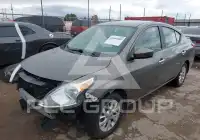 2015 Nissan VERSA photo