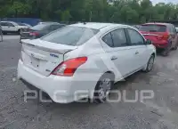 2015 Nissan VERSA фото