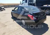 2015 Nissan VERSA фото