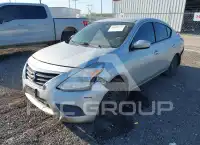 2015 Nissan VERSA фото