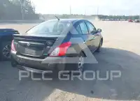 2015 Nissan VERSA photo