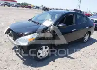 2015 Nissan VERSA photo