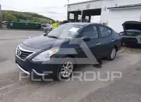 2015 Nissan VERSA photo