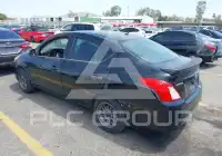 2015 Nissan VERSA фото