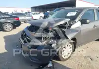 2015 Nissan VERSA фото