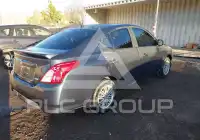 2015 Nissan VERSA фото