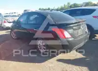 2015 Nissan VERSA фото