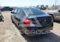 2015 Nissan VERSA фото