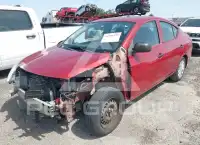 2015 Nissan VERSA photo