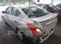 2015 Nissan VERSA photo