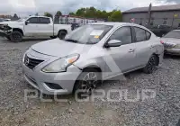 2015 Nissan VERSA photo