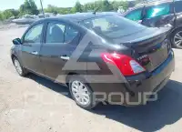 2015 Nissan VERSA photo