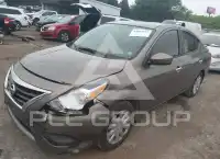2015 Nissan VERSA фото