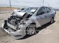 2015 Nissan VERSA photo
