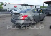2015 Nissan VERSA фото