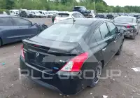 2015 Nissan VERSA фото