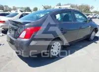 2015 Nissan VERSA фото