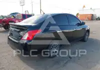 2015 Nissan VERSA photo