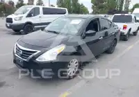 2015 Nissan VERSA фото