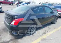 2015 Nissan VERSA фото