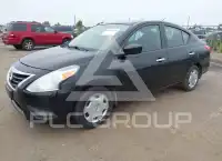 2015 Nissan VERSA фото