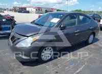2015 Nissan VERSA фото