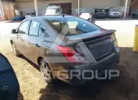 2015 Nissan VERSA фото