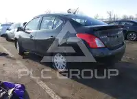 2015 Nissan VERSA фото