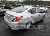 2015 Nissan VERSA фото