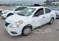 2015 Nissan VERSA фото