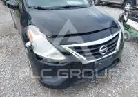 2015 Nissan VERSA photo