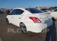 2015 Nissan VERSA фото