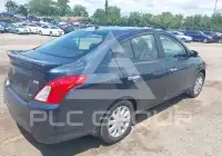 2015 Nissan VERSA photo