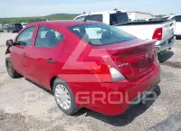 2015 Nissan VERSA photo