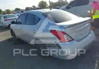 2015 Nissan VERSA фото