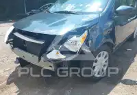 2015 Nissan VERSA photo