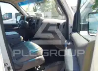 2015 Nissan NV 2500 фото