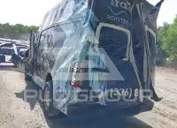 2015 Nissan NV 2500 фото