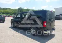 2015 Nissan NV photo