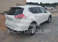2015 Nissan ROGUE photo