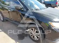 2015 Nissan ROGUE photo