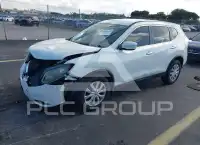 2015 Nissan ROGUE photo