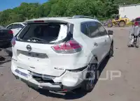 2015 Nissan ROGUE photo