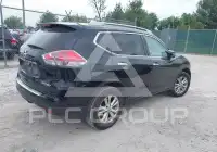 2015 Nissan ROGUE photo