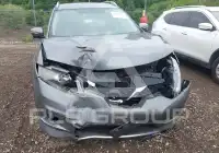 2015 Nissan ROGUE photo