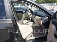 2015 Nissan ROGUE photo
