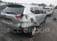 2015 Nissan ROGUE photo