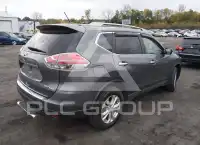 2015 Nissan ROGUE photo