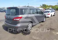 2015 Nissan QUEST photo