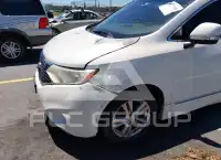 2015 Nissan QUEST фото